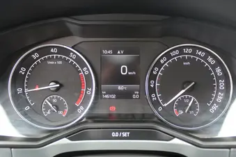 Škoda Superb Bussines