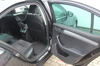 Škoda Superb Bussines