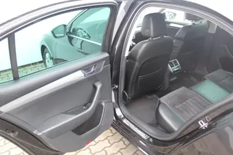 Škoda Superb Bussines