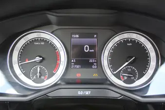 Škoda Superb L&K