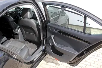 Škoda Superb L&K