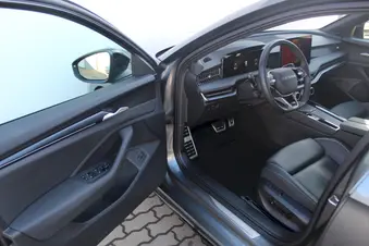 Škoda Superb SportLine