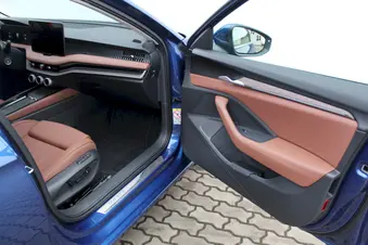 Škoda Superb Selection