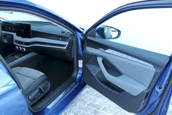 Škoda Superb Selection