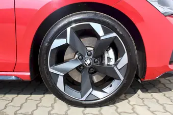 Škoda Superb SportLine