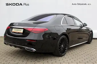 Mercedes-Benz S400
