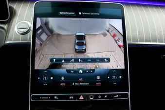 Mercedes-Benz S400 
