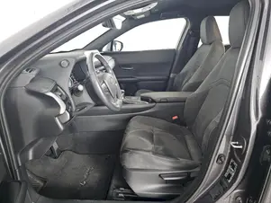 Lexus UX 250h