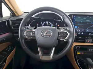Lexus NX 350h AWD 