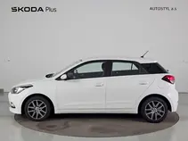 i20 