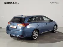 Auris 