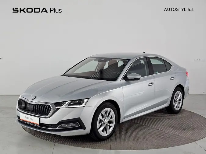 Octavia Style Plus