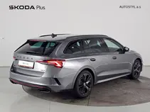 Octavia RS