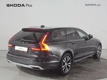 V90