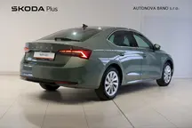 Octavia Top Selection