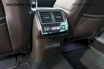Škoda Superb L&K