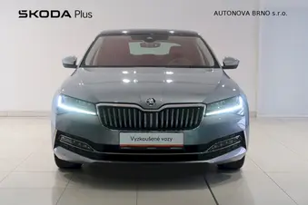 Škoda Superb L&K