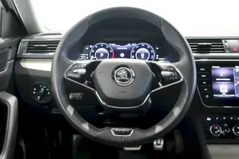 Škoda Superb L&K