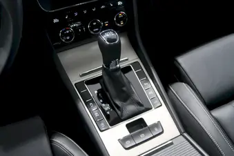 Škoda Superb L&K