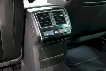 Škoda Superb L&K