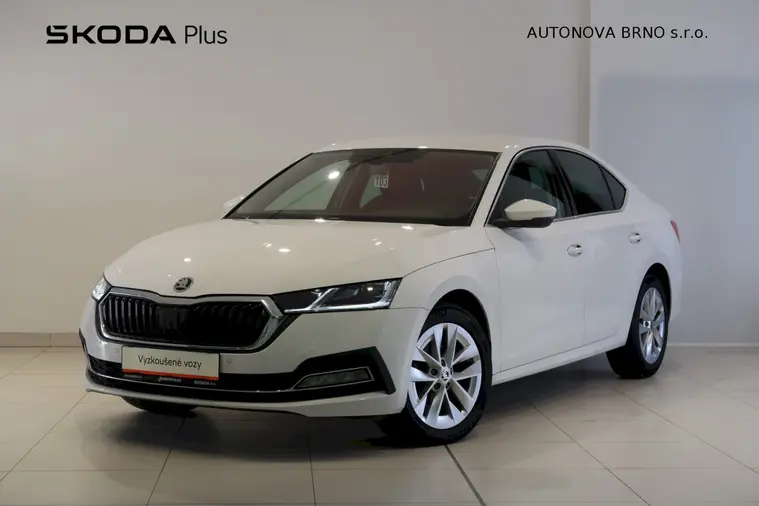 Octavia Style Plus