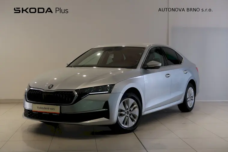 Octavia Top Selection