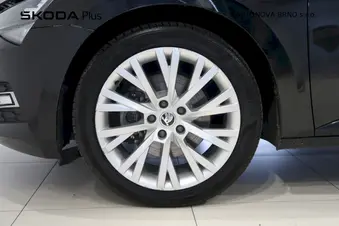 Škoda Superb Style Plus