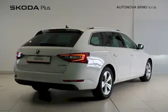 Škoda Superb Ambition