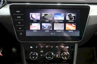 Škoda Superb Ambition