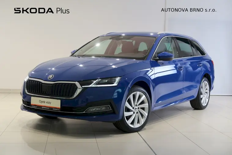 Octavia Style Plus