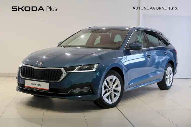 Octavia Style Plus