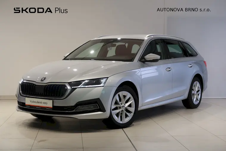 Octavia Style Plus