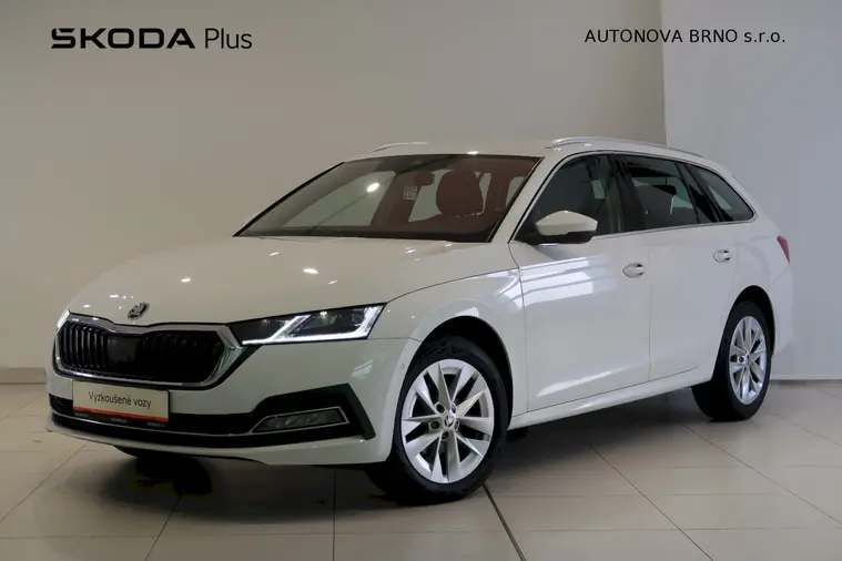 Octavia Style Plus