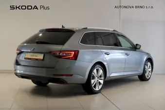 Škoda Superb Style