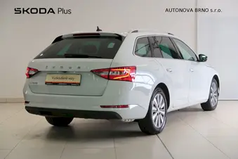 Škoda Superb Style Plus