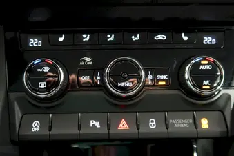 Škoda Karoq Selection
