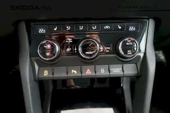 Škoda Karoq Selection