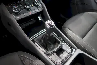 Škoda Karoq Selection