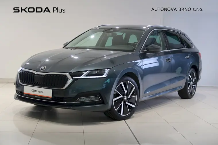 Octavia Style Plus