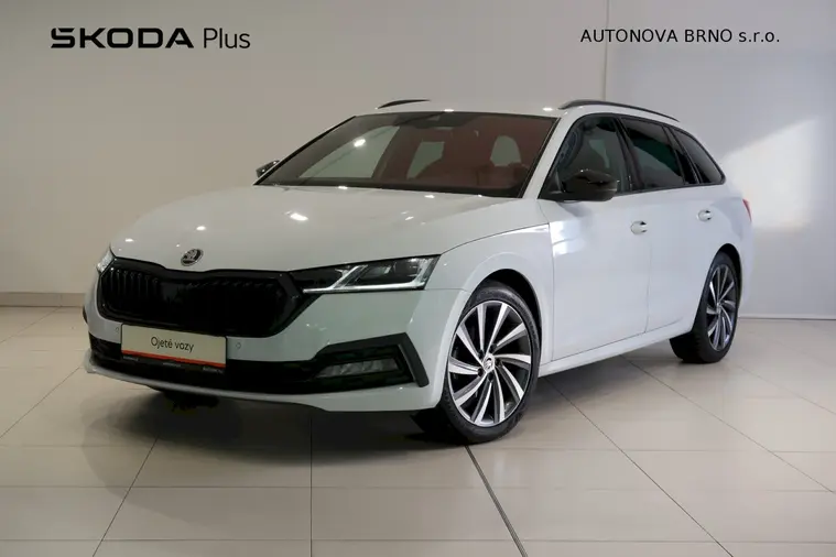 Octavia Style Plus