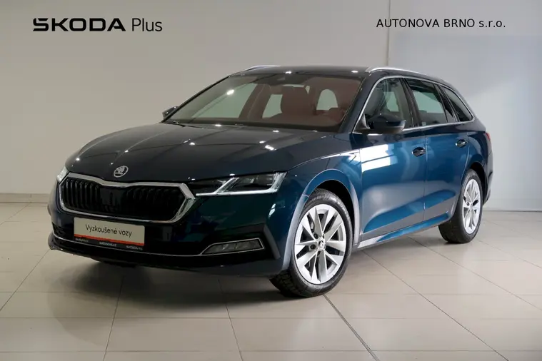 Octavia Style Plus