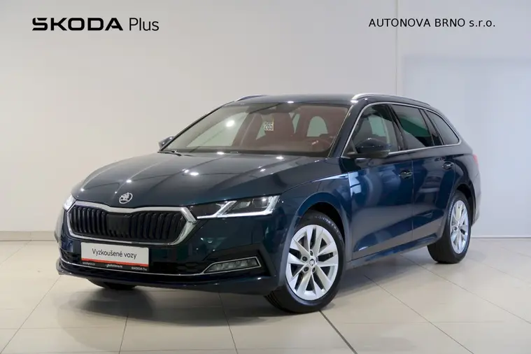 Octavia Style Plus