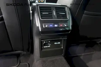 Škoda Superb L&K