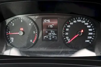 Volkswagen Transporter - skříňový vůz