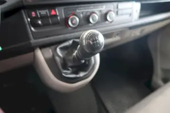 Volkswagen Transporter - skříňový vůz  