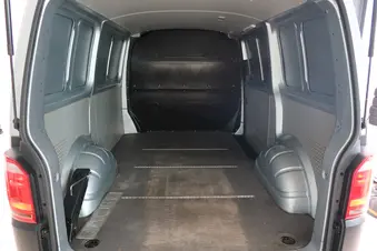 Volkswagen Transporter - skříňový vůz  