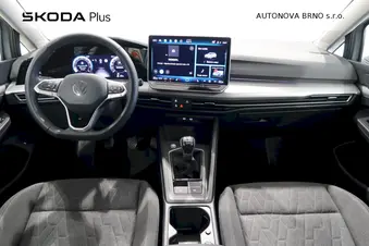 Volkswagen Golf Variant Life