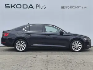 Škoda Superb Style