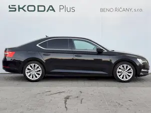 Škoda Superb Style Plus