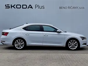 Škoda Superb Style Plus